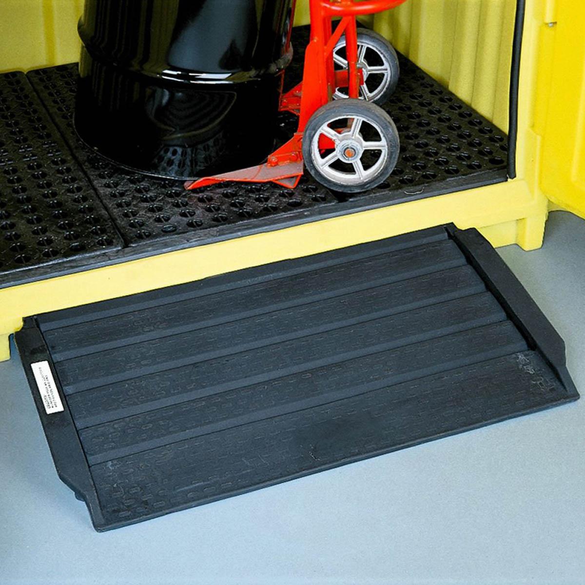 OilSafe® Ramp – 6" (SKU: 450555)