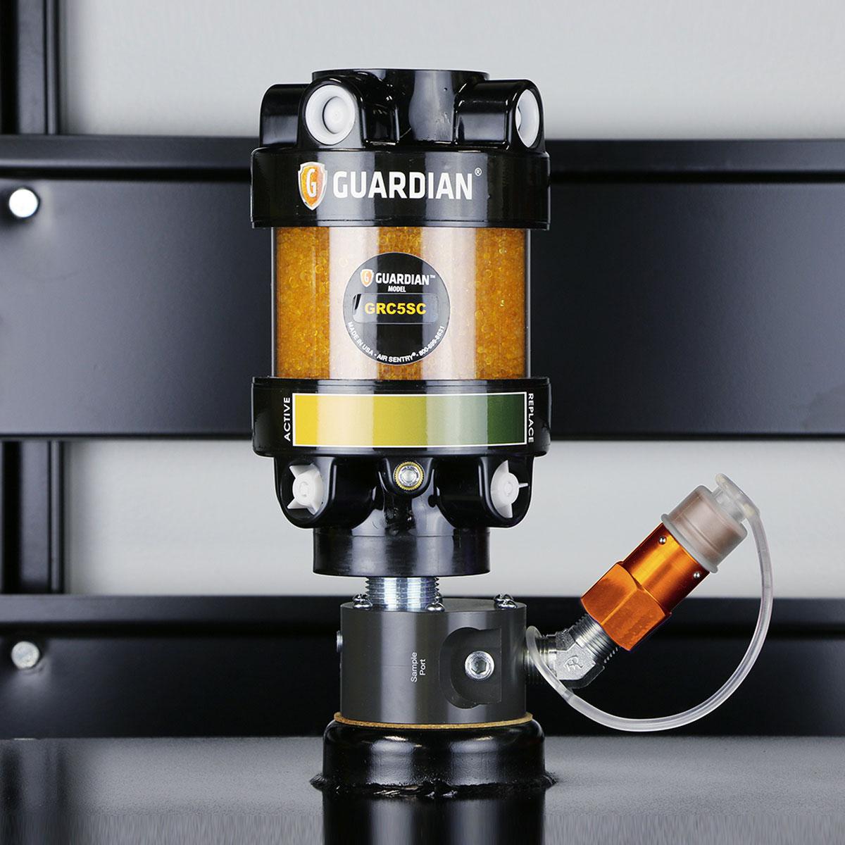 OilSafe® Reservoir Adapter – Orange Male Disconnect Only (SKU: 961ORM)